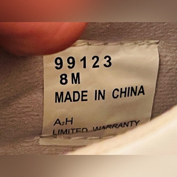 Men's FootJoy DryJoys Tour Golf Shoes White And Gold Size 8 Medium 99123 - Picture 8 of 8